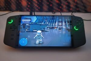 Lenovo Legion Go review: 2 things I dislike about this Steam Deck, Nintendo Switch hybrid