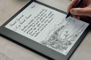 Best Kindle deal: Get the Kindle Scribe Essentials bundle for $125 off