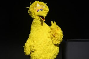 Big Bird is suddenly tiny and everyone online is concerned