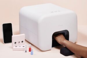 CES 2024: Hands-on with the at-home Nimble manicure robot