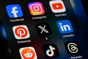 Facebook, TikTok, and Elon Musk's X collect your data when sending iPhone push notifications