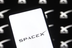 SpaceX responds to unfair dismissal charges, calls watchdog unconstitutional