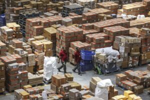 TechTaka raises $9.5M for its e-commerce fulfillment service